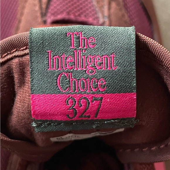 New Balance 327 'Rich Earth/Hi-Pink' Maroon Cloth Classic Sneakers 7 Youth/Teen - Picture 9 of 10
